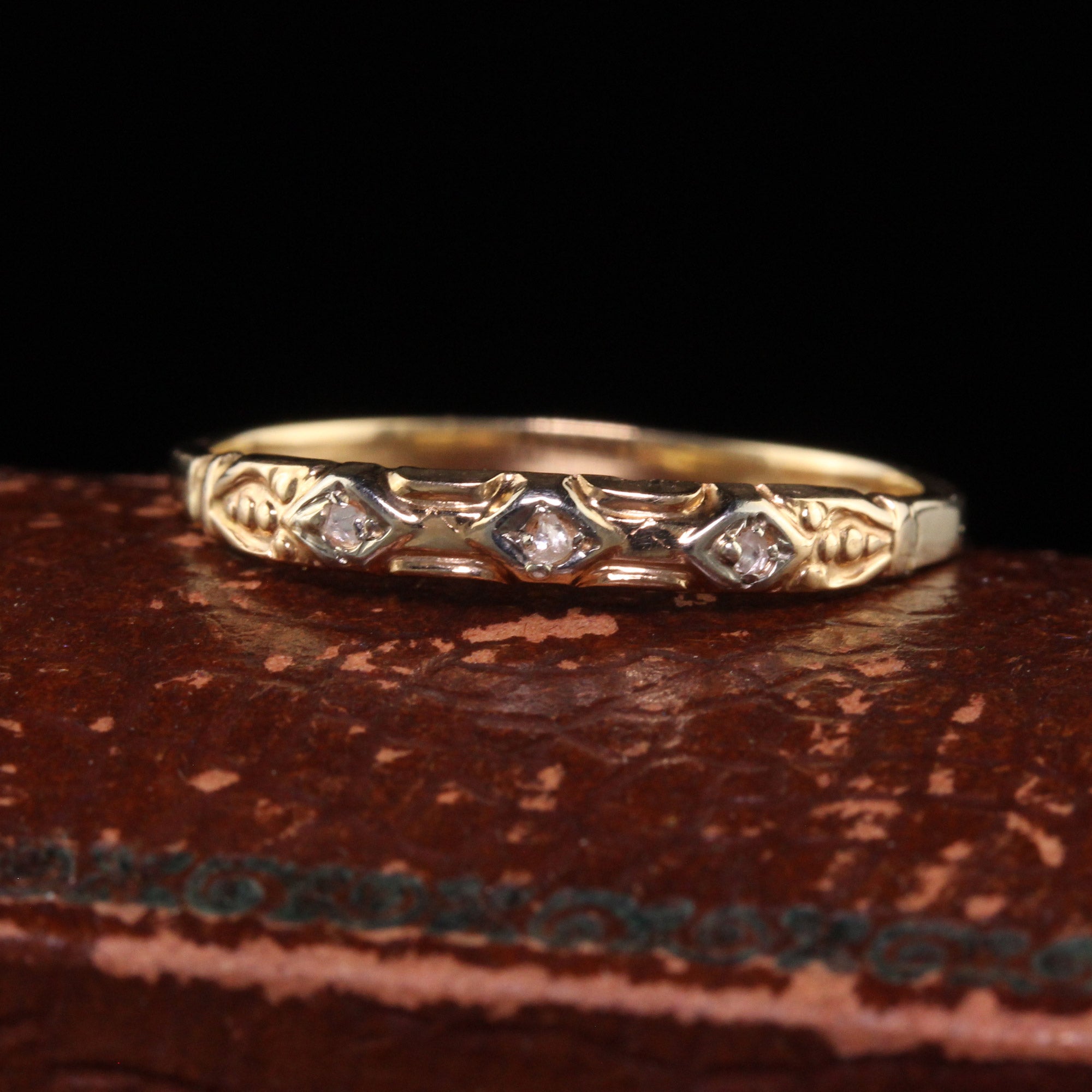 Antique Art Deco 14K Yellow Gold Rose Cut Diamond Wedding Band