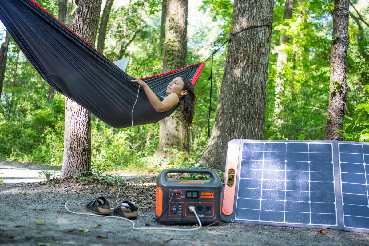 Hammock camping with Jackery