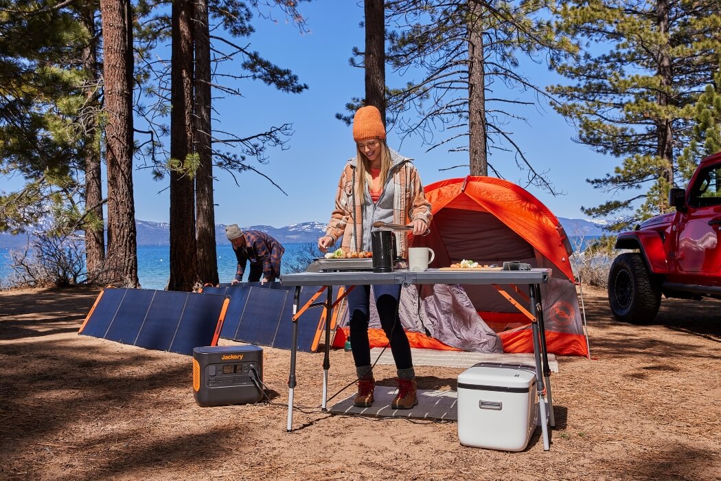jackery solar powered outdoor outlet