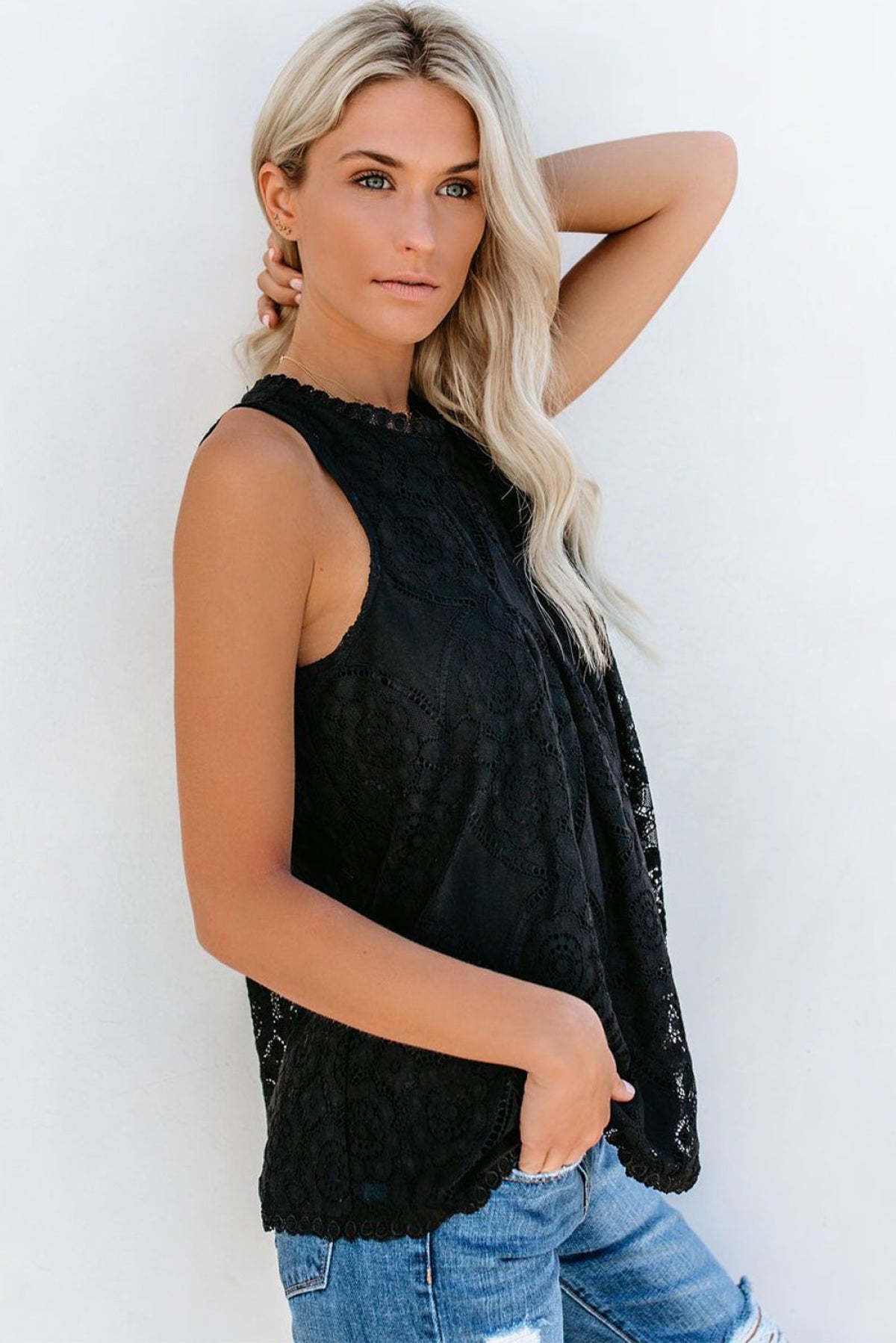 Lace Hollow Out Sleeveless T-Shirt