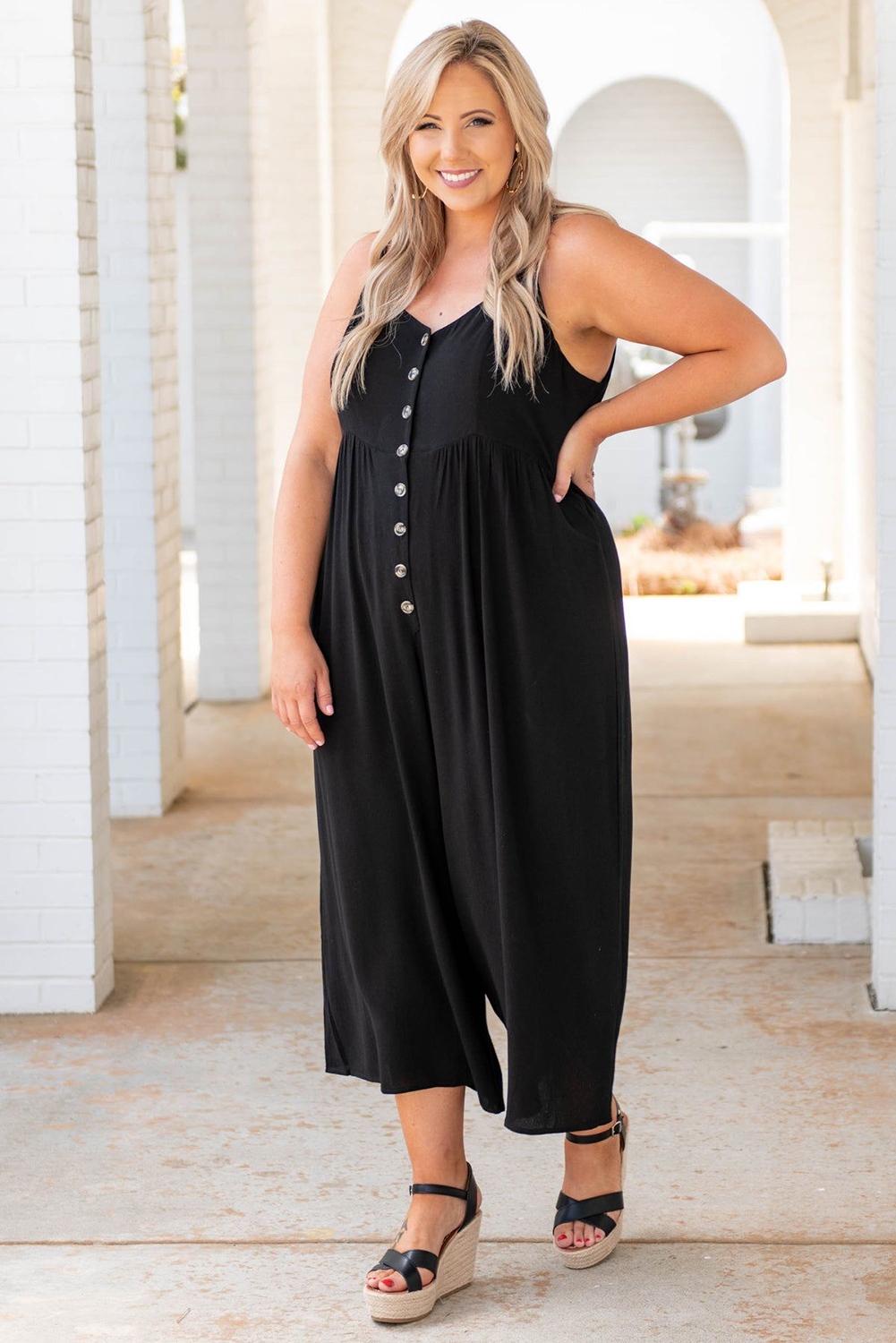 Black Buttons Sleeveless Wide Leg Plus Size Jumpsuit