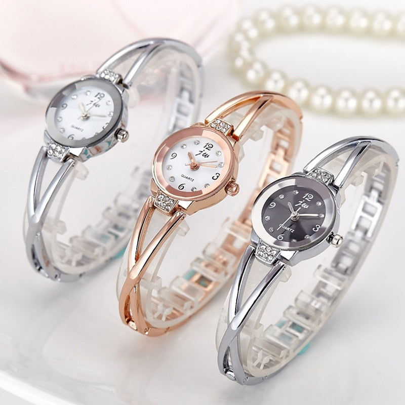 Stainless Steel Rhinestone Adorned Round-Shaped Dial Quartz Watches