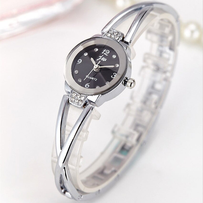 Stainless Steel Rhinestone Adorned Round-Shaped Dial Quartz Watches