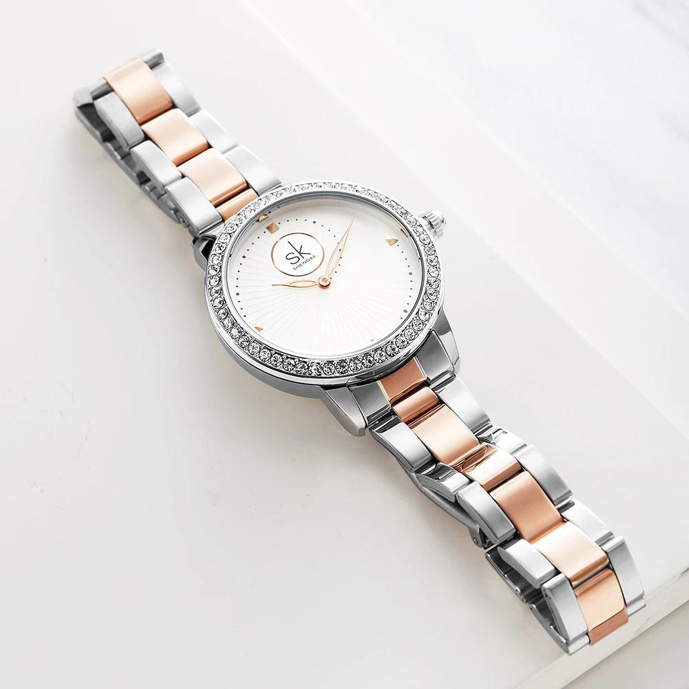 Gleaming Rhinestone Embedded Dial Quartz Watch