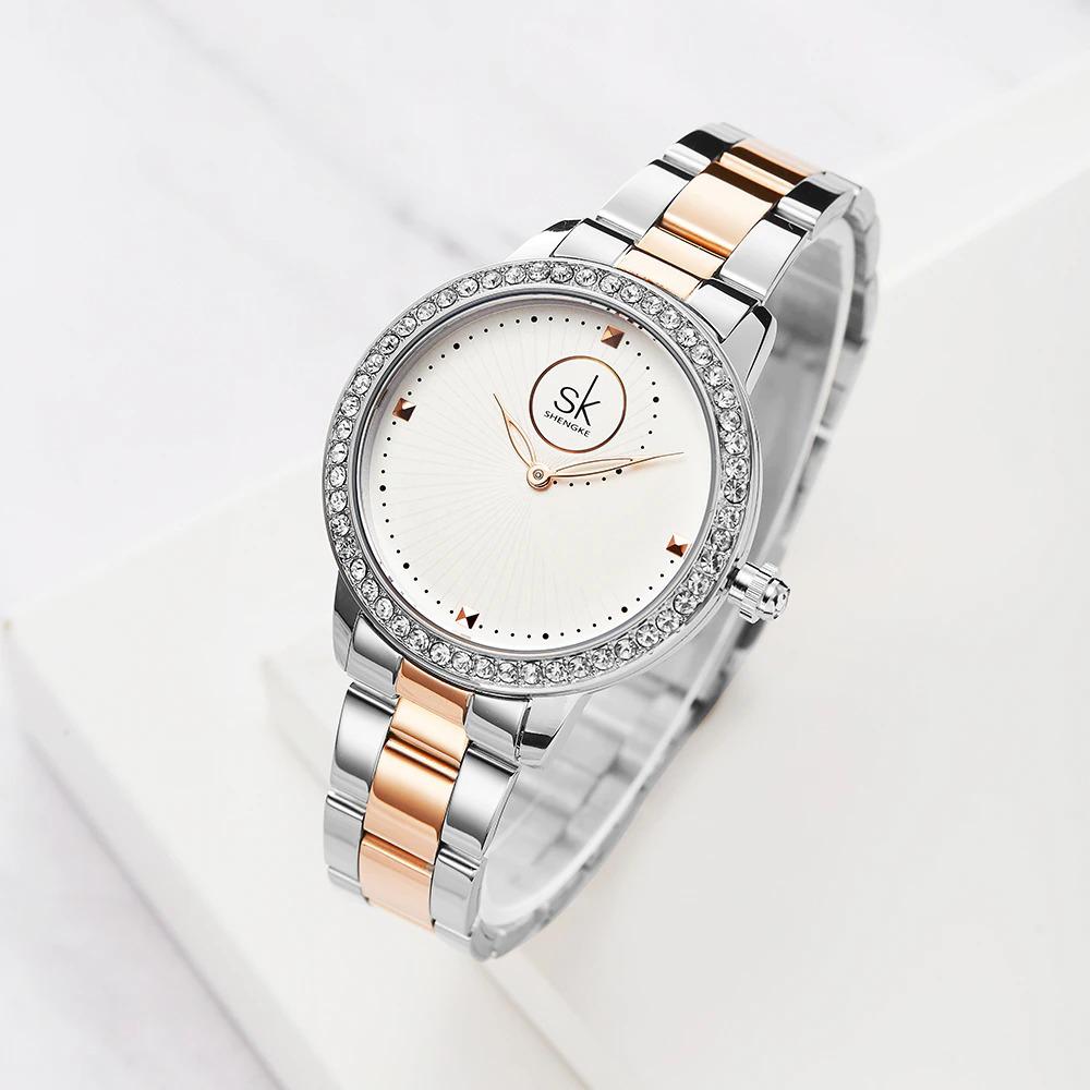 Gleaming Rhinestone Embedded Dial Quartz Watch