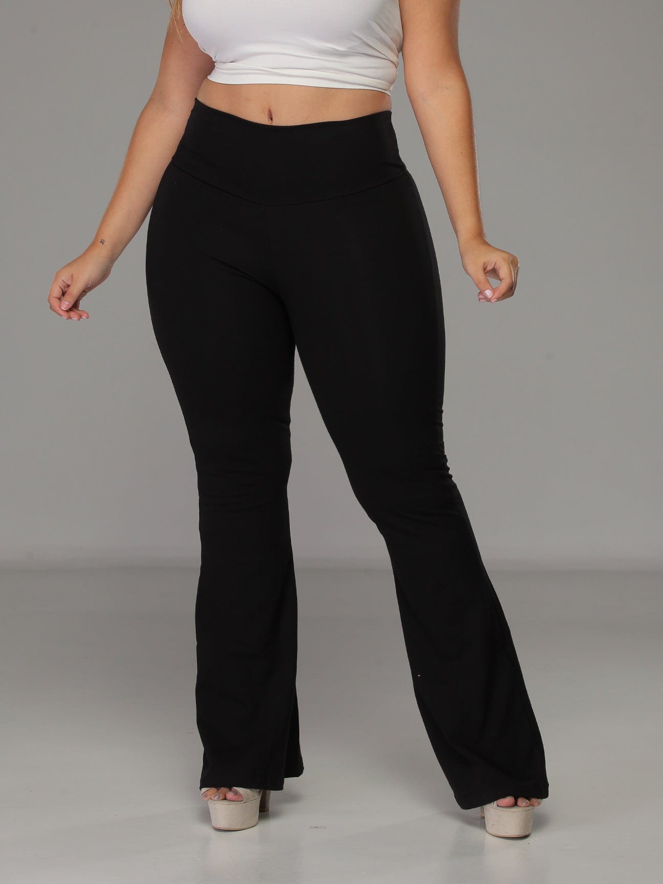 Empowered Butt Lift Flare Leggings with Tummy Control 1288