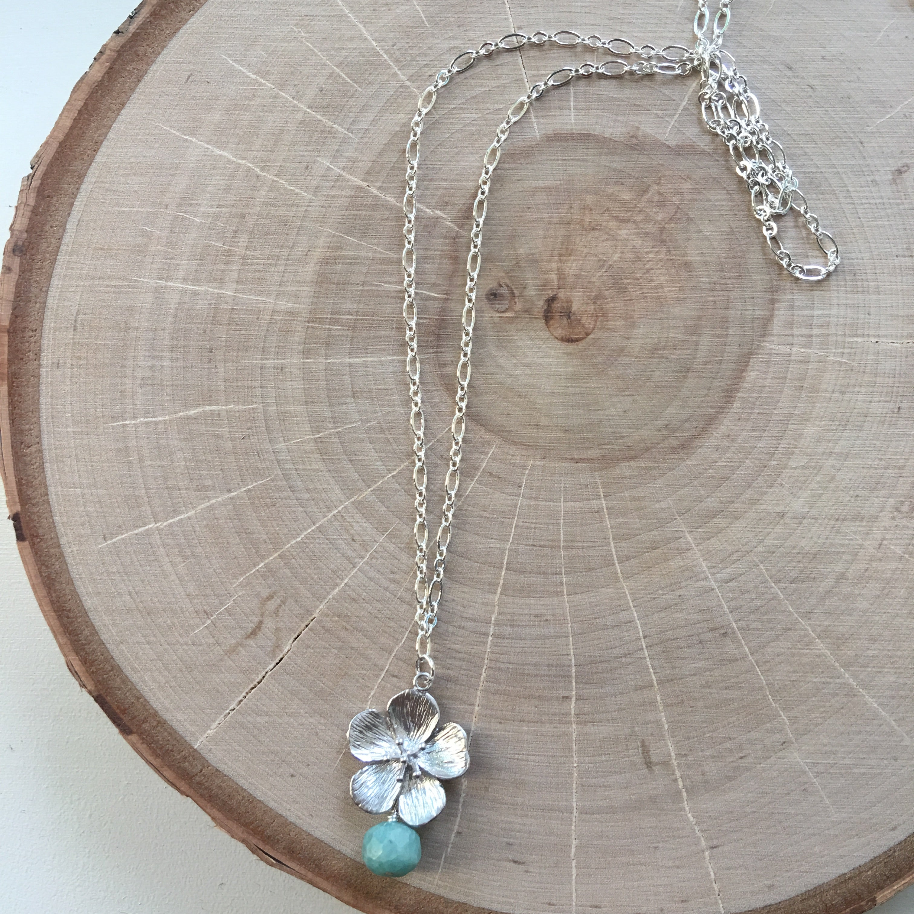 Silver Short Pendant Necklace