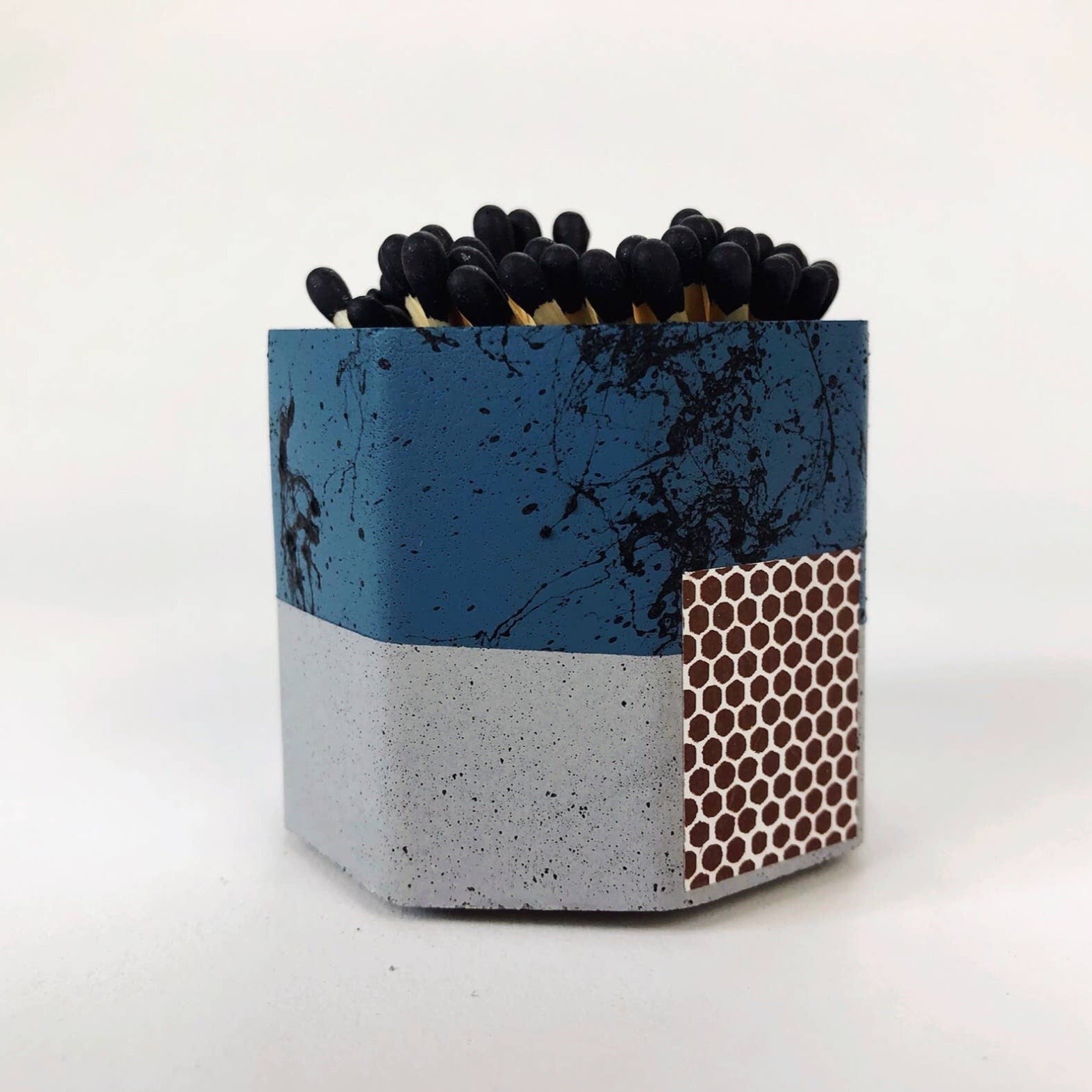 Concrete Match Holder + Matches