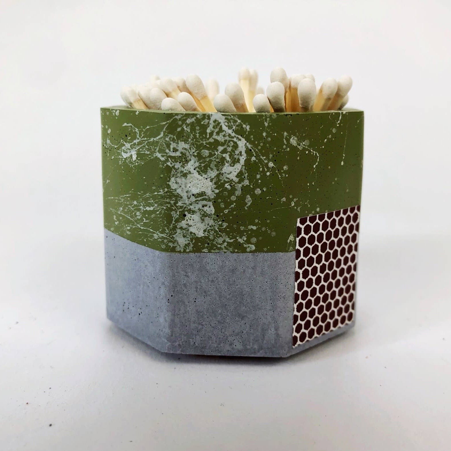 Concrete Match Holder + Matches