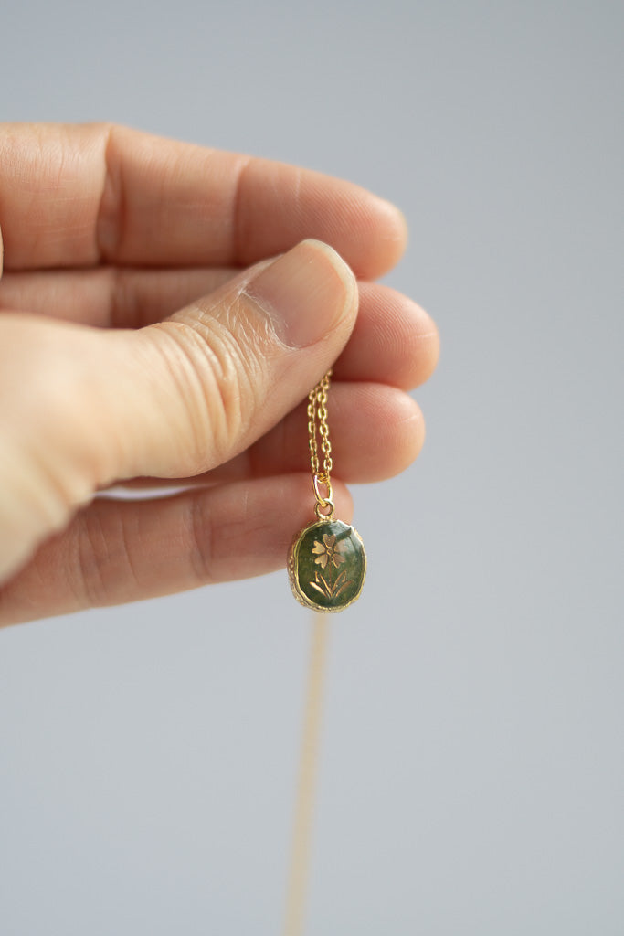 Green Gemstone Necklace with Gold Flower