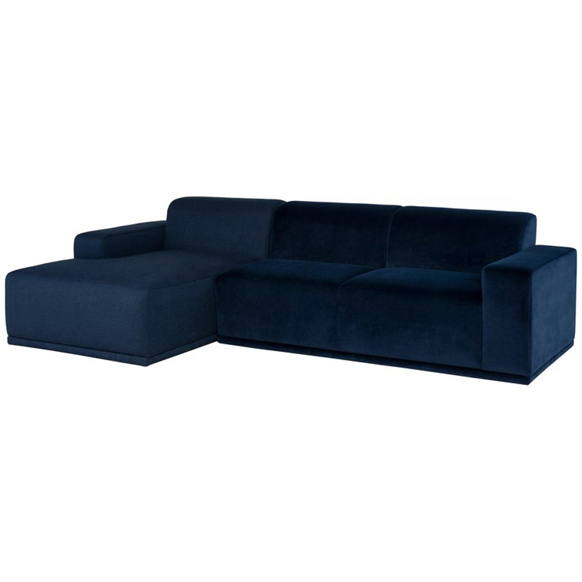  Nuevo Living Leo Sectional 