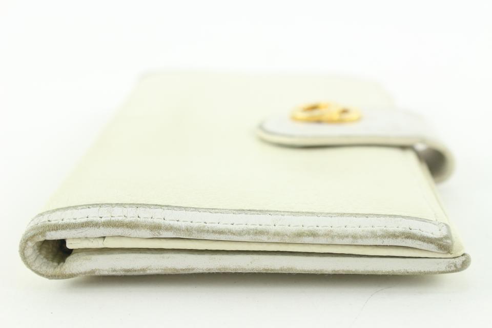 BVLGARI White Leather Wallet 95bvl427