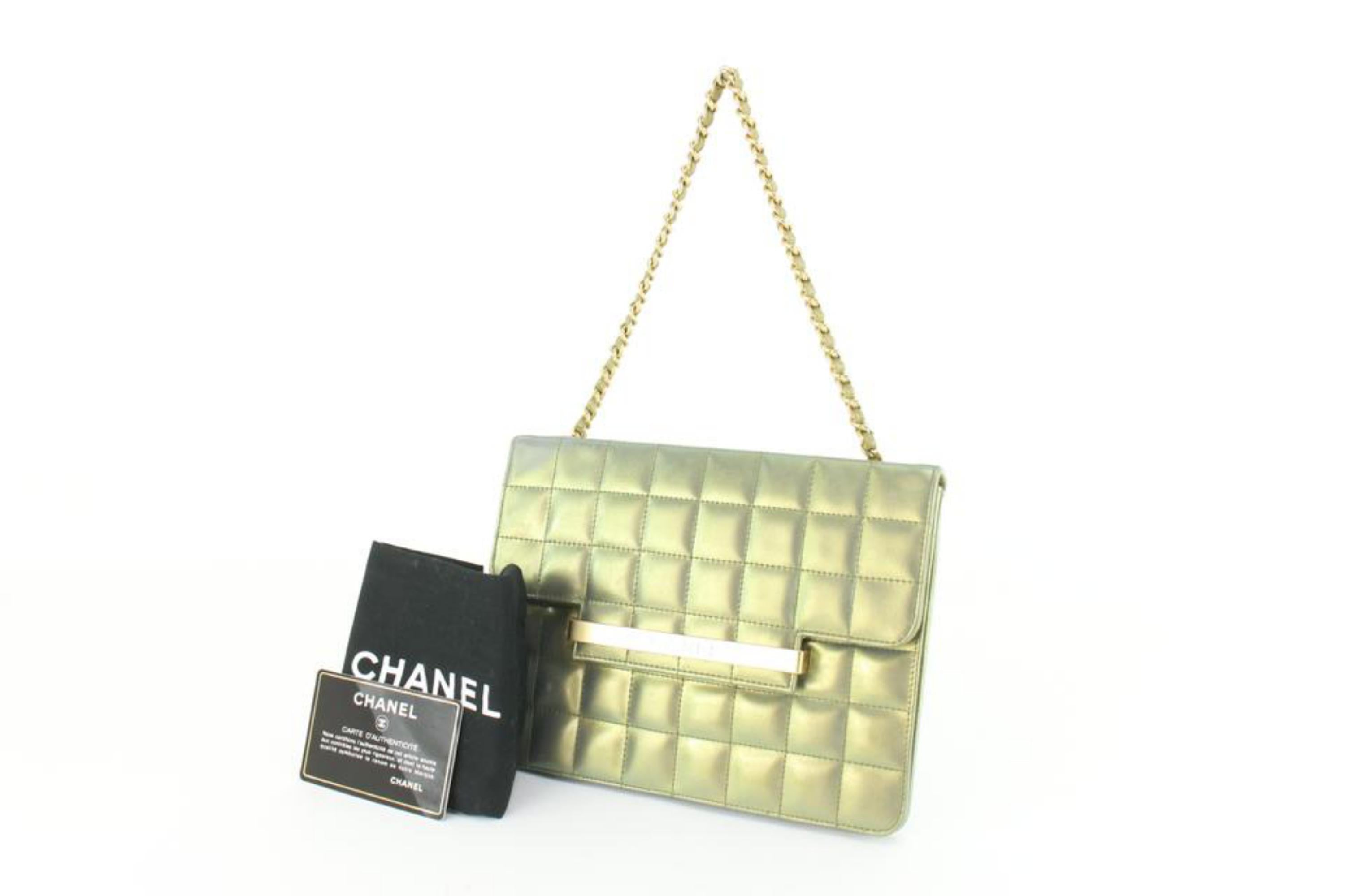 Chanel Metallic Iridescent Chocolate Bar Quilted Leather Shoulder 82cc826s