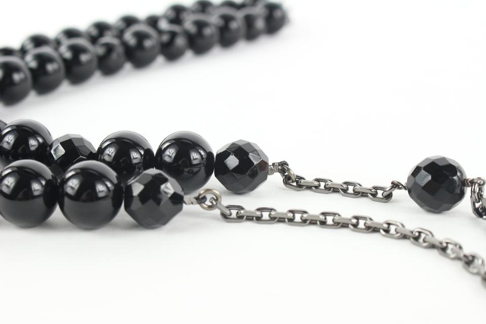 Chanel 05P Black Pearl CC Necklace with Flower Detail 873cas412