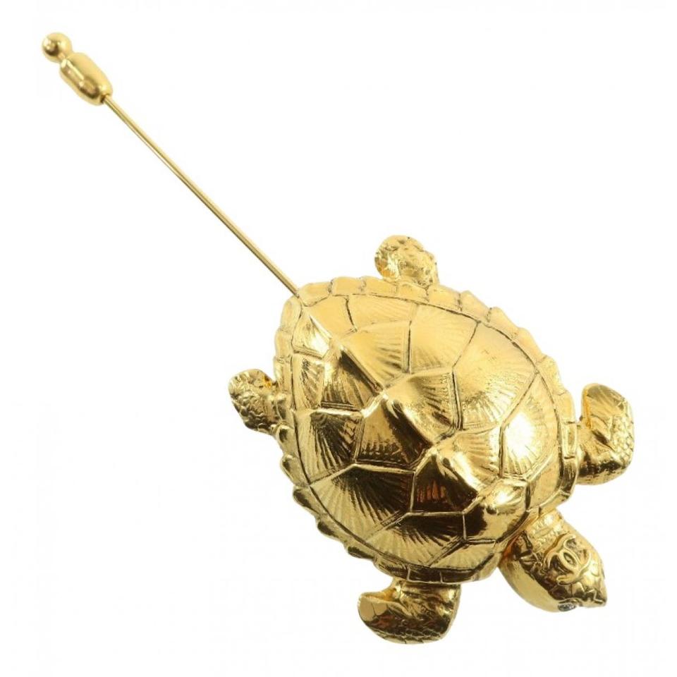 Chanel 96A A07672 Y02003 Gold Plated CC Turtle Pin Tortoise Brooch 22ck76s