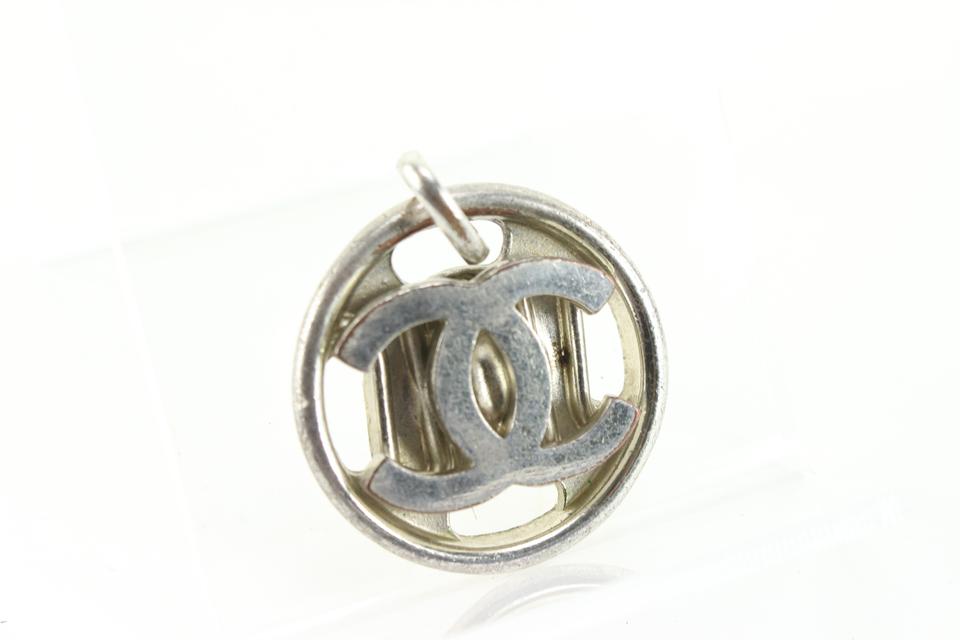 Chanel 03A CC Logo Charm Pendant 37cc721s