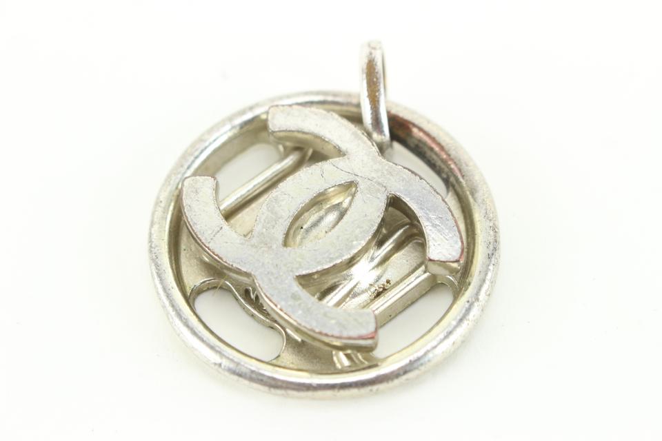 Chanel 03A CC Logo Charm Pendant 37cc721s