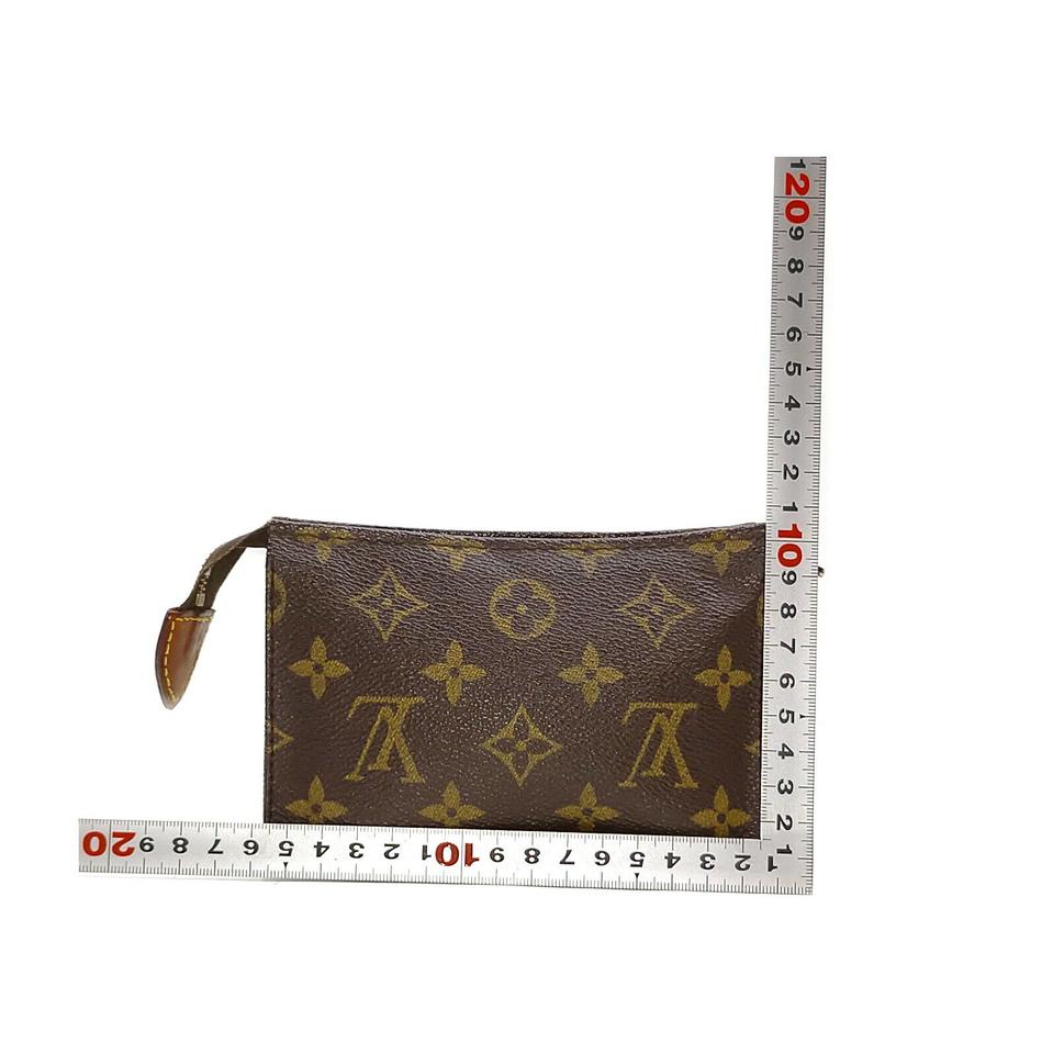 Louis Vuitton Monogram Toiltery Pouch 15 Cosmetic Case 863501