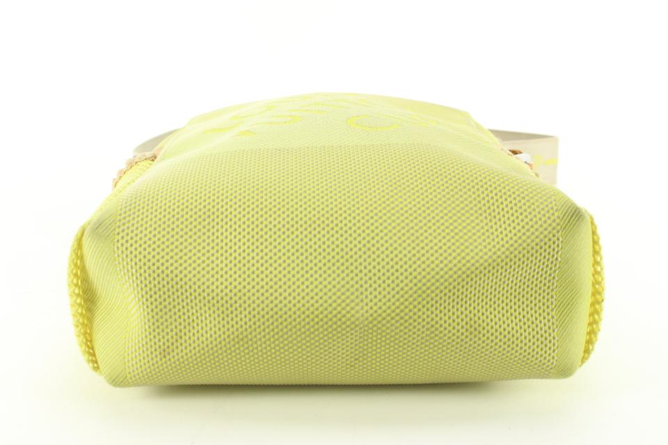 Louis Vuitton Lime Green Damier Geant Weatherly Danube 29lu76s