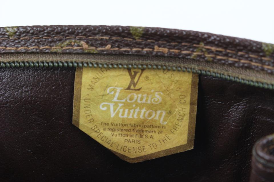 Louis Vuitton Monogram Toiletry Pouch 26 Poche Toilette Cosmetic Bag 97lv29