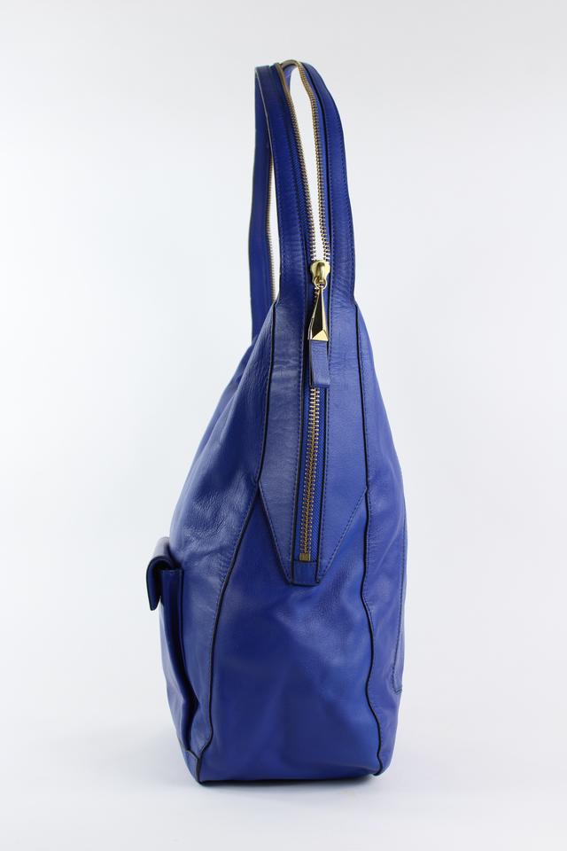 Pour La Victoire Blue Leather Hobo Bag 3PV1218