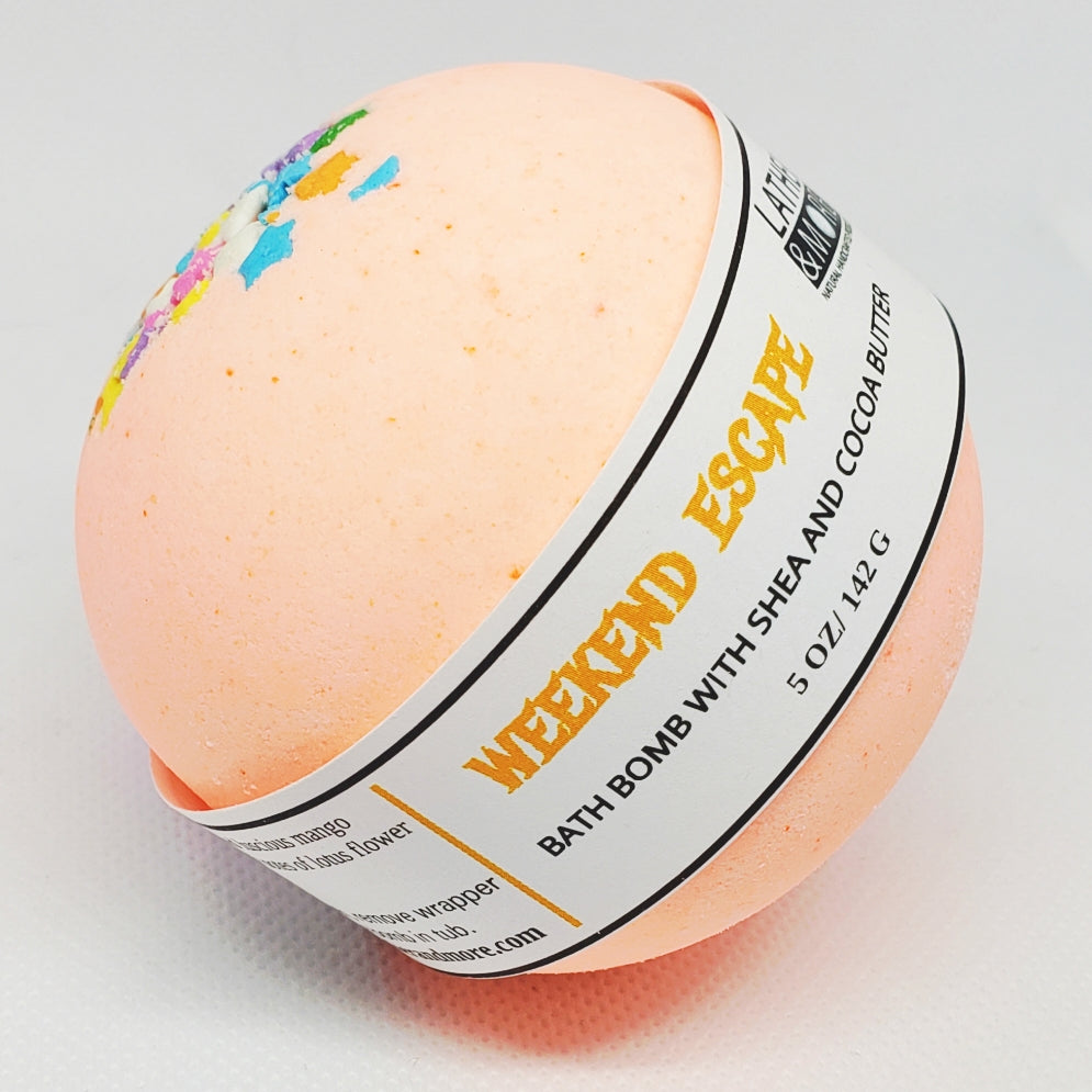 Weekend Escape Bath Ball