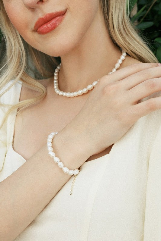 Natural Pearl Bracelet and Necklace Set