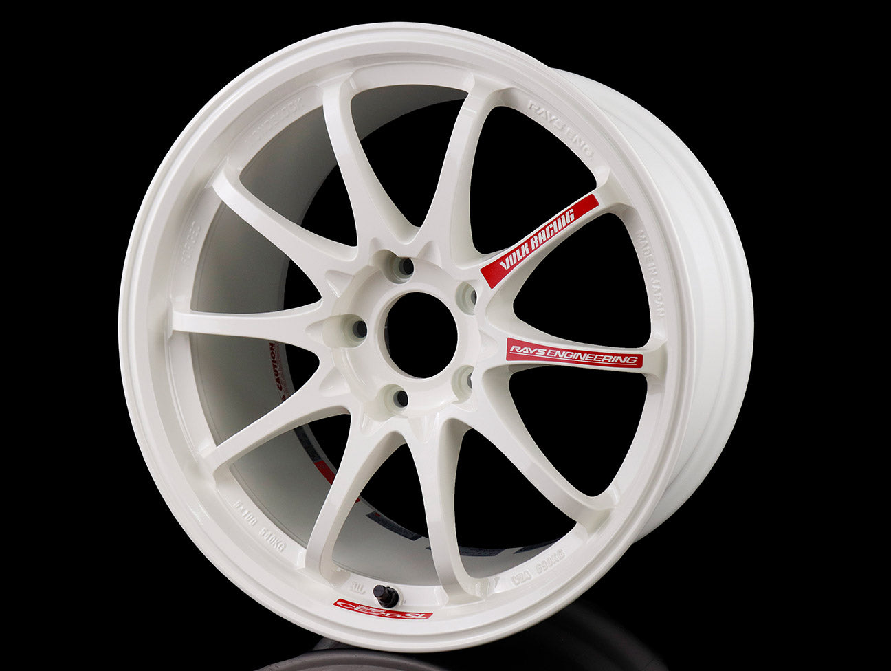  Volk Racing CE28SL Wheels - Champ White 18x9.5 / 5x120 / +35 