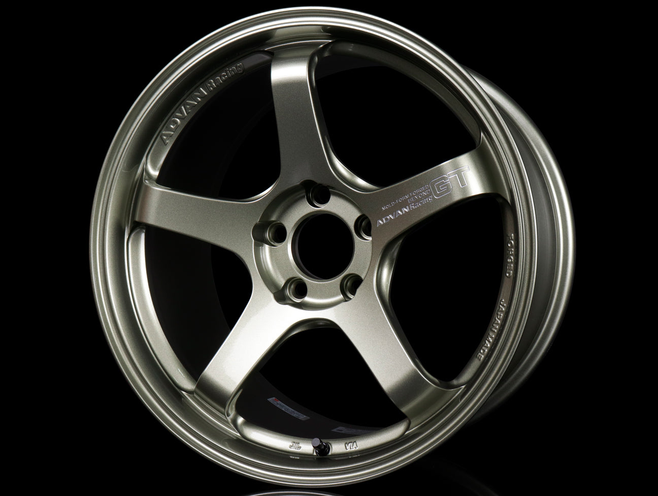  Advan Racing GT Beyond Wheels - Racing Sand Metallic - 18x9.5 / 5x114 / +38 