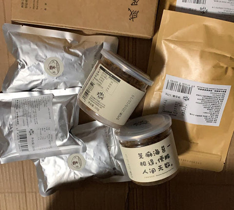 亮亮妈转运到英国的罐装芝麻海苔片
