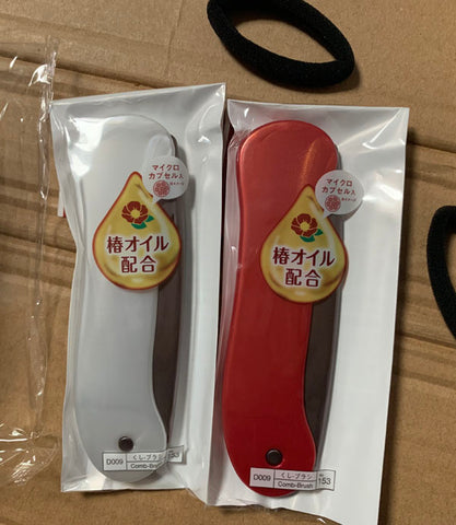 印有日语的包裹开箱刀照片