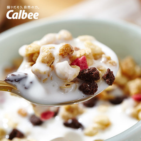 可以泡牛奶吃的卡乐比混合水果干燕麦片