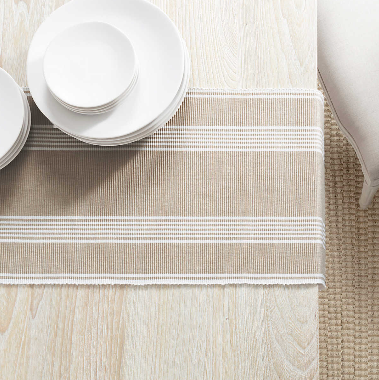  Bistro Stripe Table Runner 