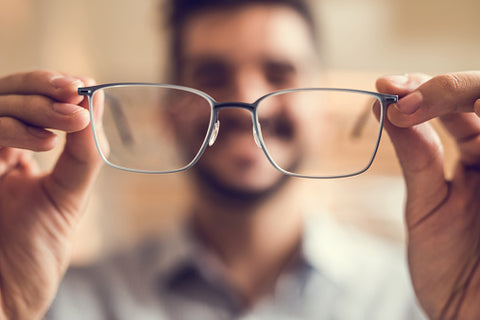Does Reading Glasses Damage Your Eyes| Eyekeeper