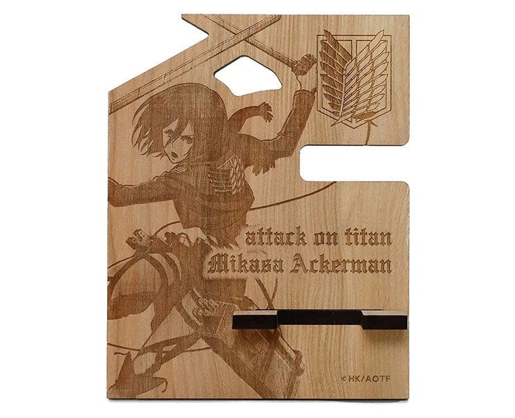 Attack On Titan Smartphone Stand: Mikasa