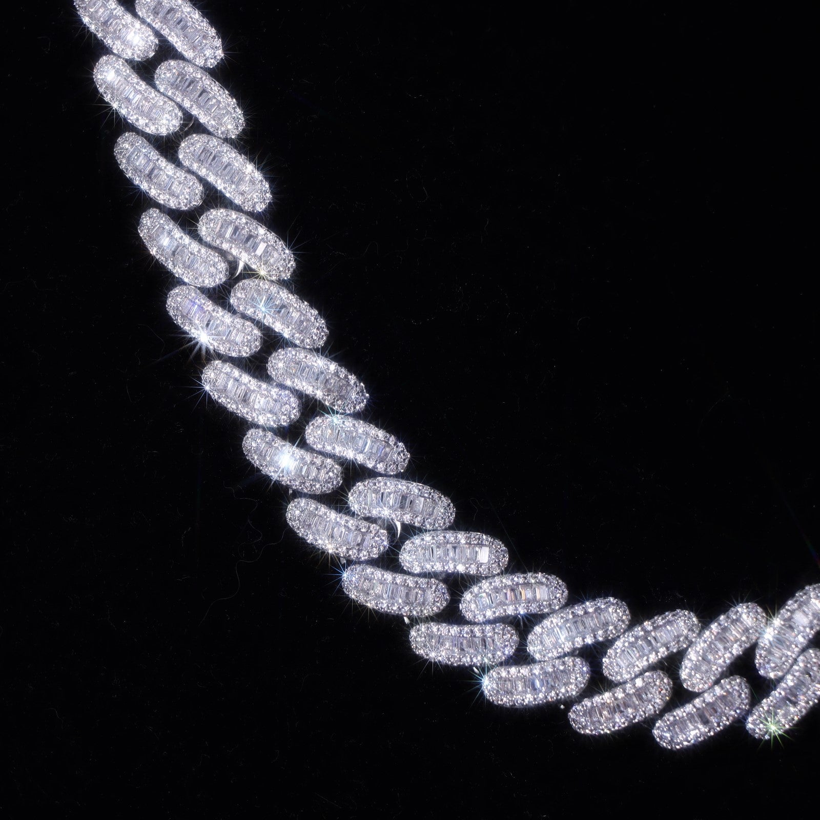 16mm Baguette Cuban Link Chain in White Gold