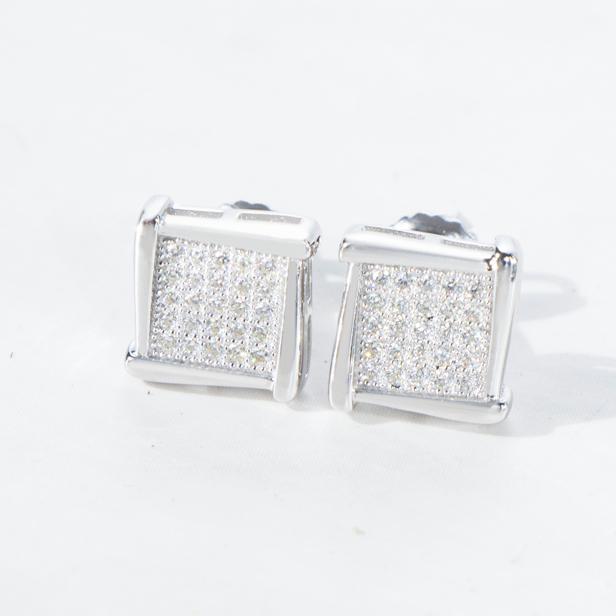 8.5mm Moissanite S925 Stud Earrings