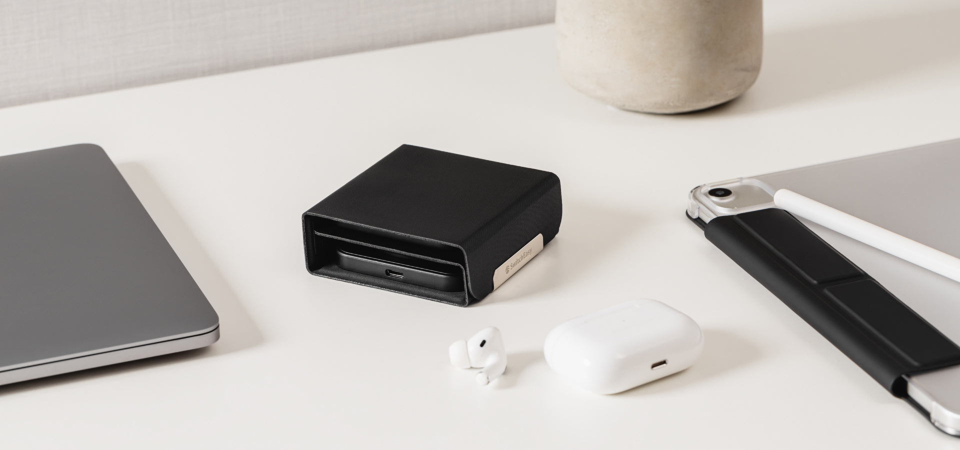 SwitchEasy TrioCharge 15W Fast Charging Portable Wireless Charger