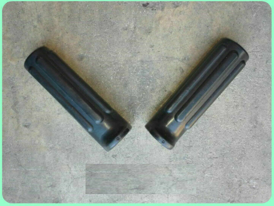 [FREE SHIPPING] A Pair of Rubber Plastic Footrest Footpegs for  Engine Guard Crash Bar