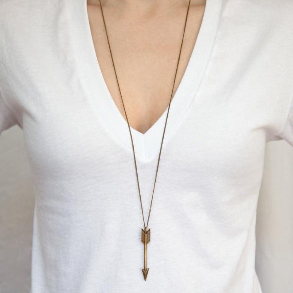 Unisex Long Necklace With Arrow Pendant