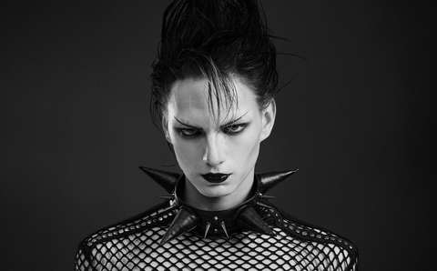 What are the punk subculture's hairstyle trends?