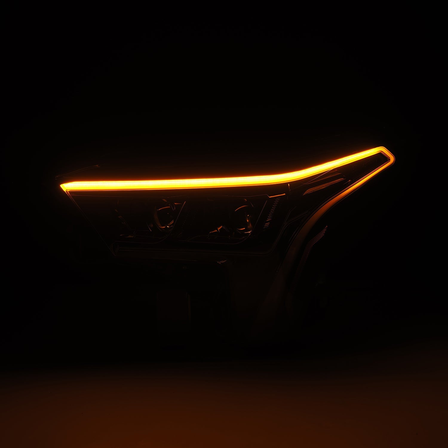 22-24 Toyota Tundra/Sequoia LUXX-Series LED Projector Headlights