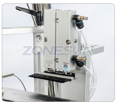 Labeling Head of ZS-TB833 Automatic Corner Labeling Machine