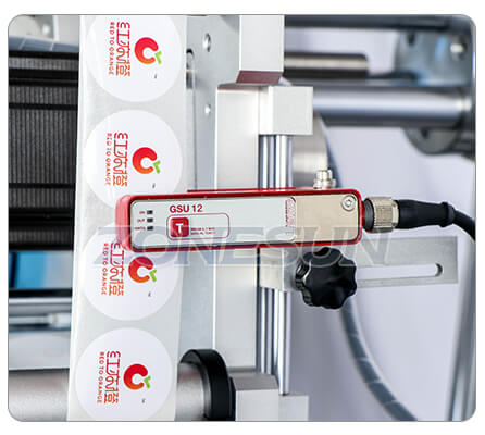 Label Sensor of ZS-TB833 Automatic Corner Labeling Machine