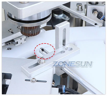 Olho elétrico da máquina de crimpagem de garrafa de perfume automática