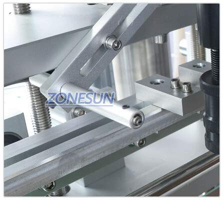 ตาไฟฟ้าของ ZS-VTZL4A เครื่องไส้เหลวสุญญากาศอัตโนมัติ