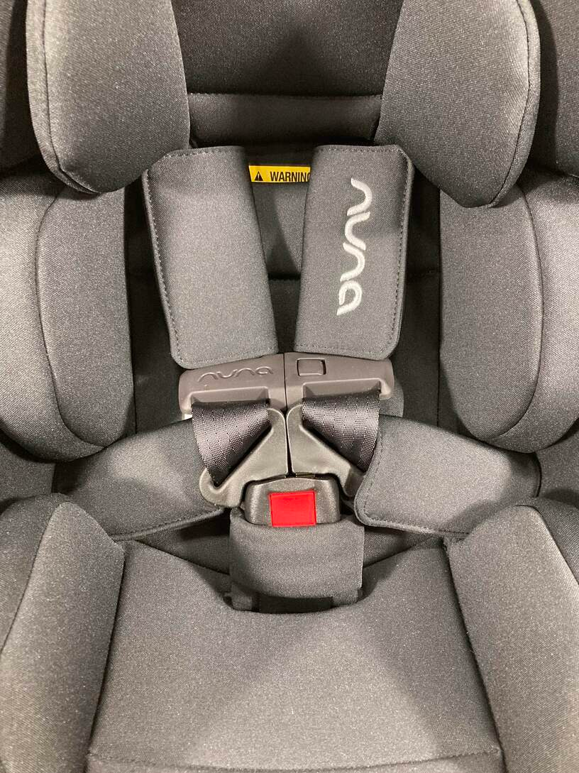 Nuna RAVA Convertible Car Seat, Caviar, 2022