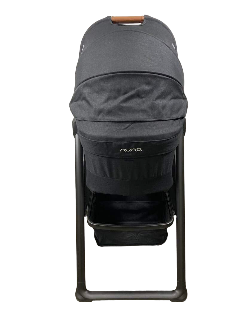 Nuna Lytl Bassinet And Stand
