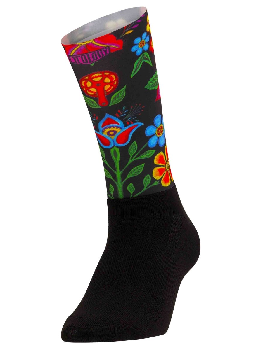 Frida Black Aero Cycling Socks | Cycology USA