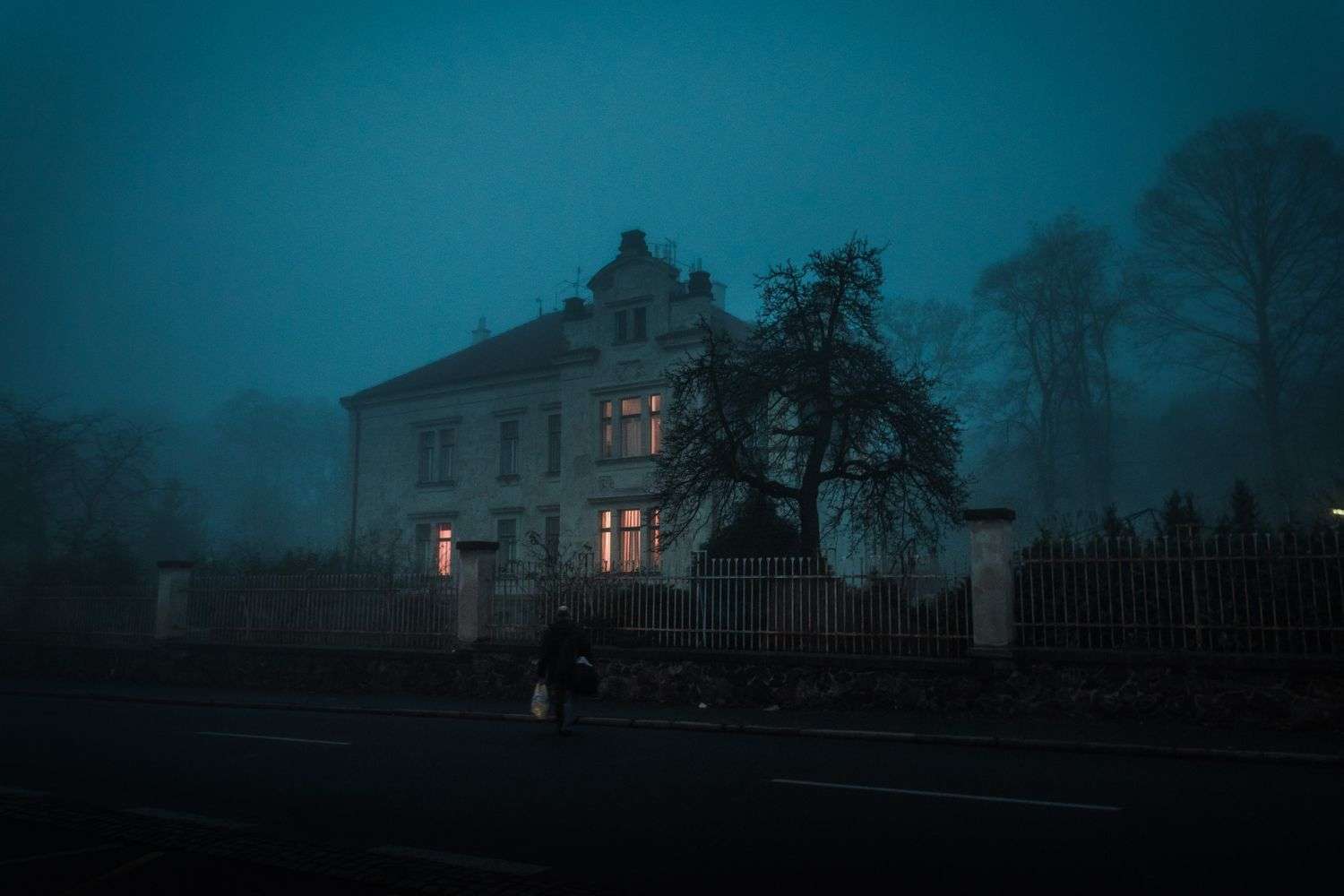 A Foggy City Street 